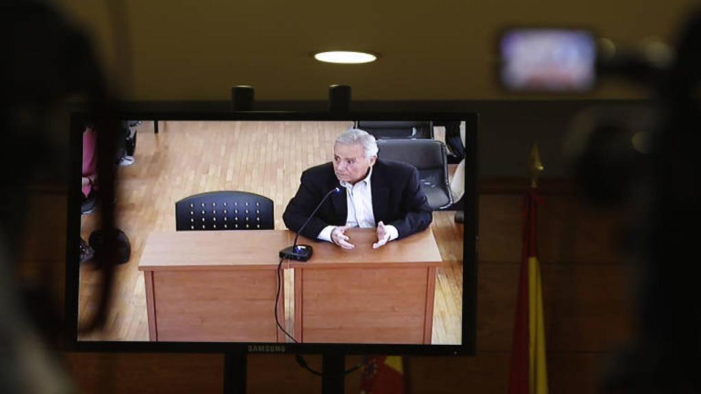 Díaz Alperi, durante su comparecencia ante la Justicia en 2009 como investigado.