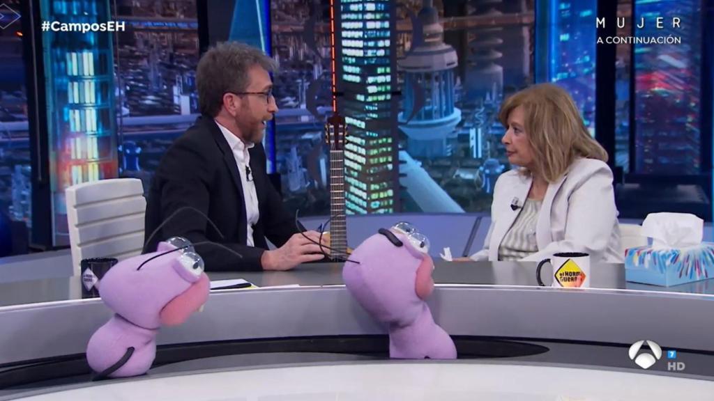 Teresa Campos y Motos acompañados por Trancas y Barrancas.