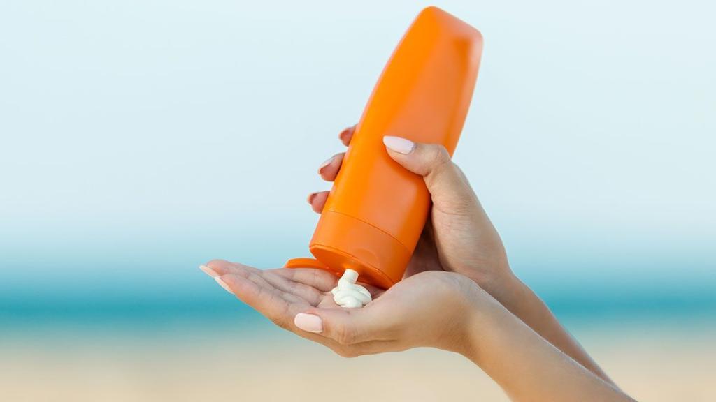 Estas son las cinco mejores cremas de protección solar del mercado según la OCU