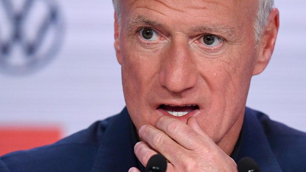 Didier Deschamps, en rueda de prensa con la selección de Francia