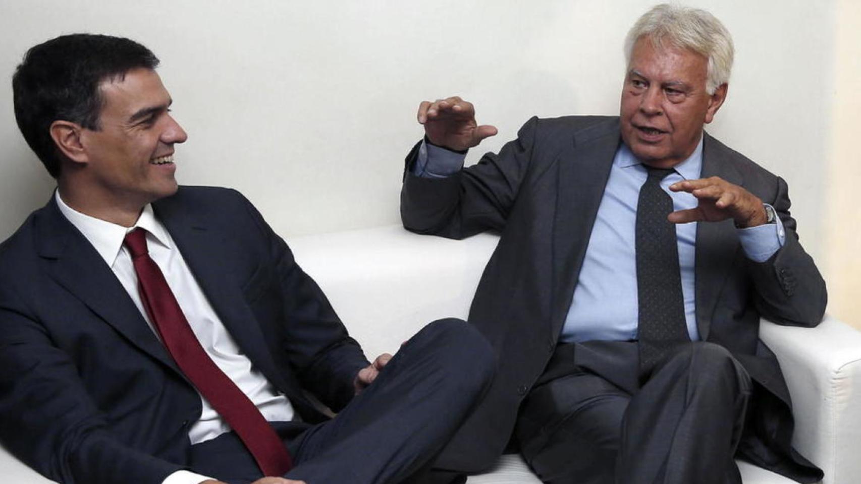 Pedro Sánchez y Felipe González, en una imagen de archivo.