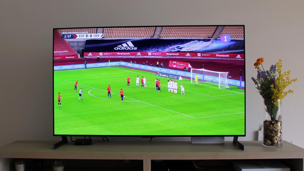 El LG G1 es un televisor que ofrece gran calidad de imagen.