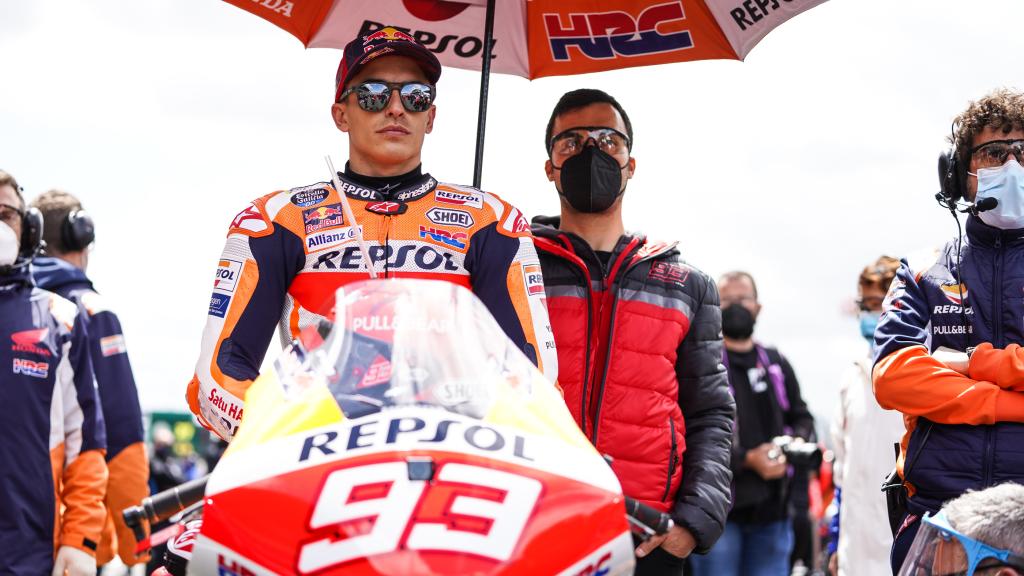 Marc Márquez, en la parrilla de salida del pasado Gran Premio de Francia, en el circuito Bugatti de Le Mans.