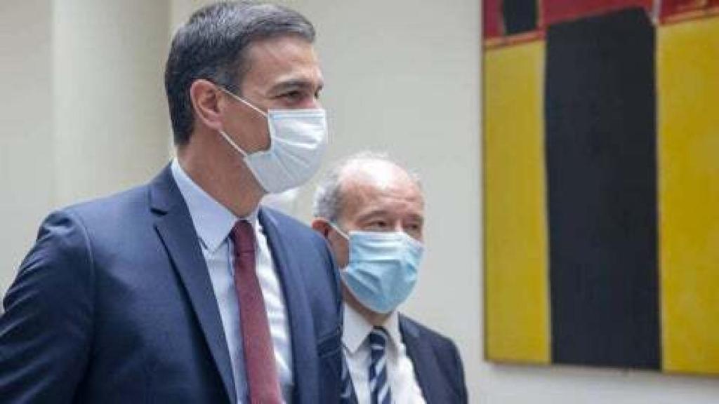 Pedro Sánchez y Juan Carlos Campo, ministro de Justicia, en una imagen de archivo.