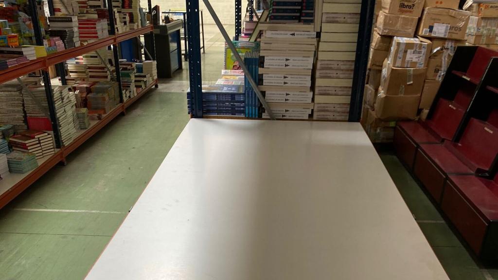 Espacio cedido por un distribuidor privado a Proteo.