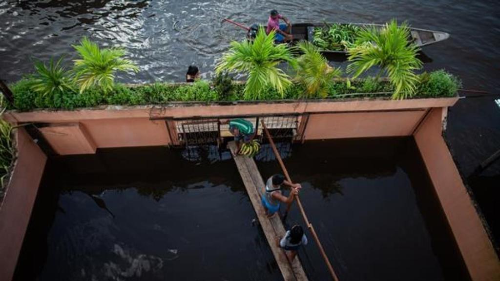 bfd33d5aaa638354b62148dfba804df915ef9c5cm