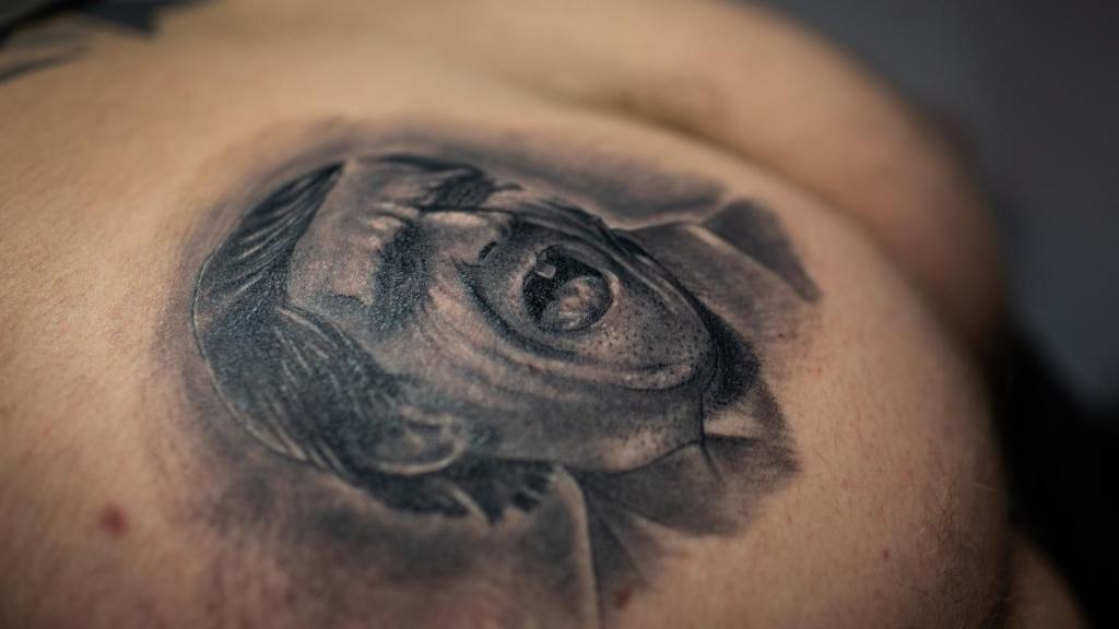 El tatuaje del Peito ya curado.