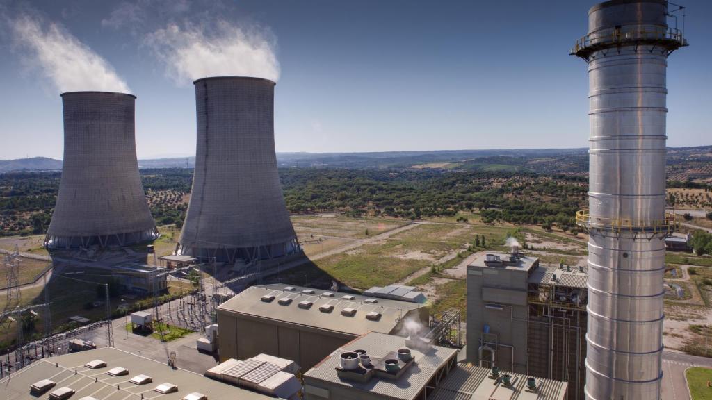 Endesa invertirá 600 millones para sustituir su central de carbón de Portugal por renovables