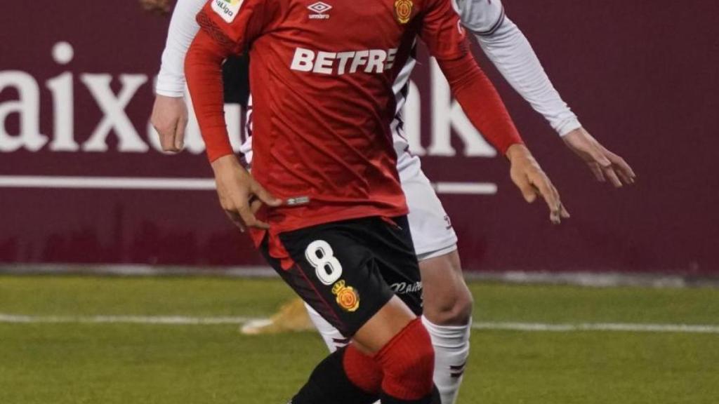 Salva Sevilla, en un partido del RCD Mallorca durante la temporada 2020/2021