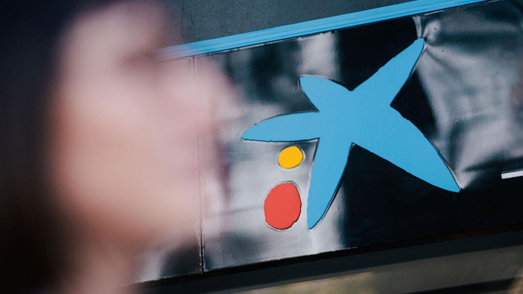 CaixaBank llega a los móviles Huawei: se suma a la AppGallery junto a BBVA y Santander