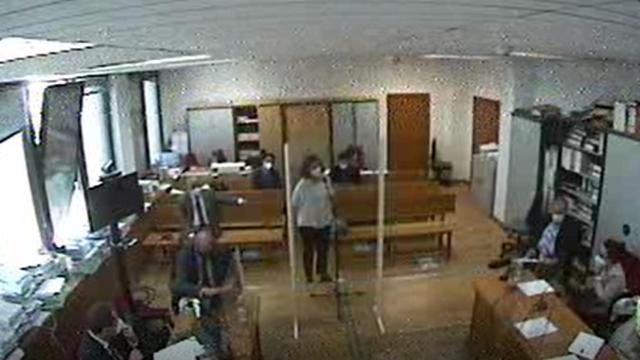 La asistente de Podemos en el Congreso de los Diputados Allende M., durante su declaración ante el juez.