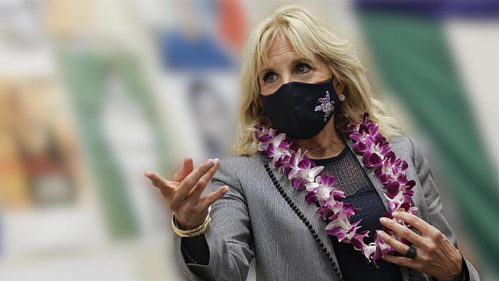 Jill Biden, durante una visita a un colegio en Estados Unidos.