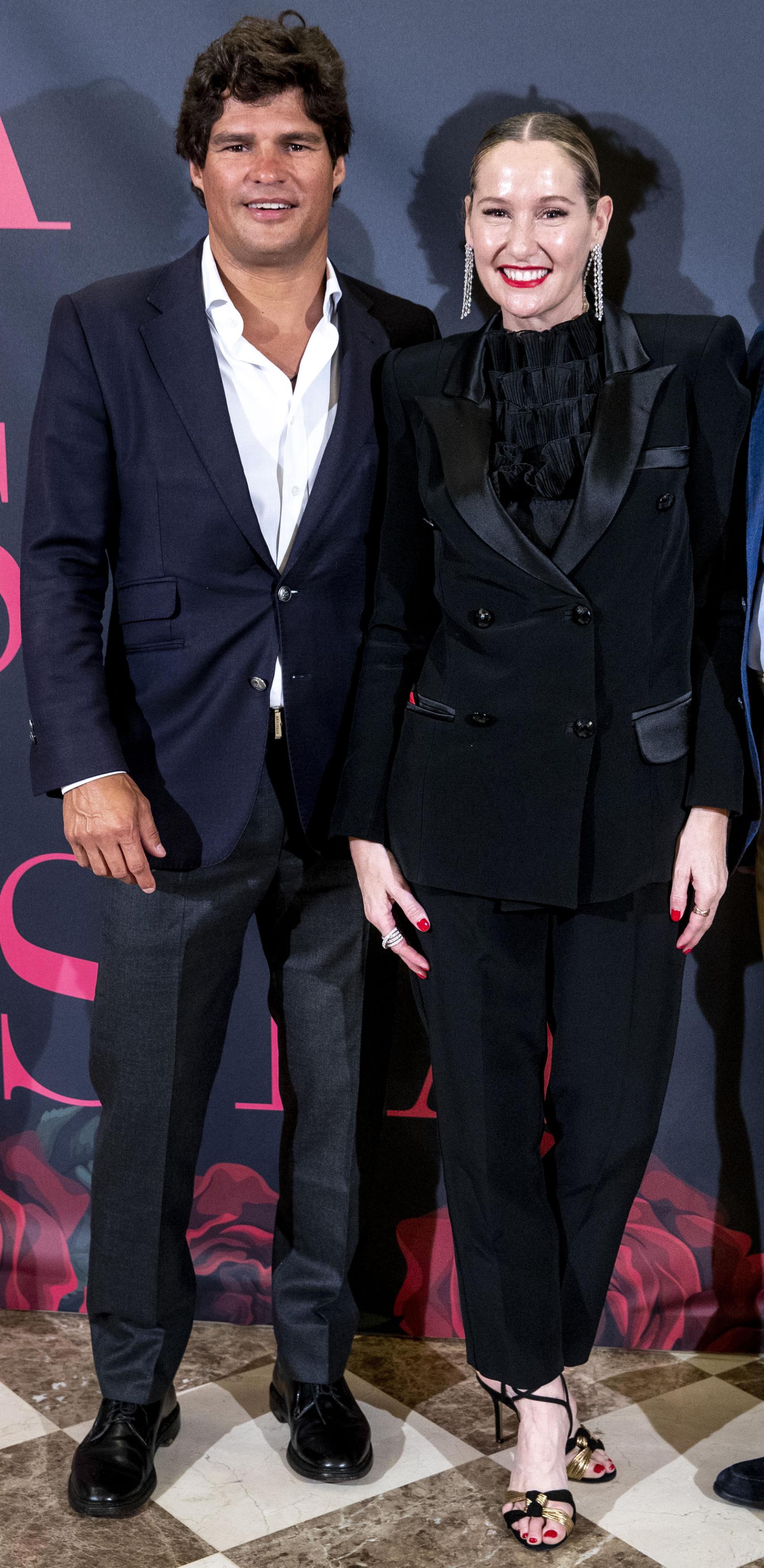 Fiona Ferrer y su expareja, Javier Fal-Conde, en la presentación de 'La estilista'.