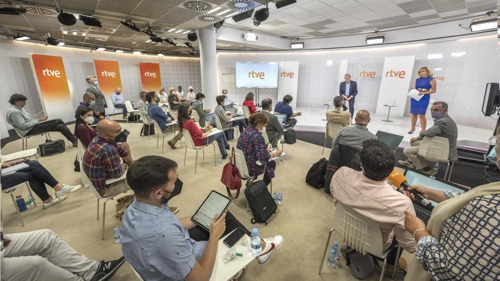 Imagen de la rueda de prensa del presidente de RTVE.