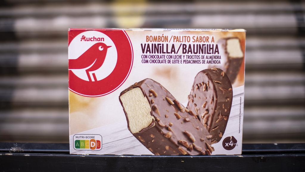 La caja de helados almendrados de Auchan, la marca blanca de Alcampo.