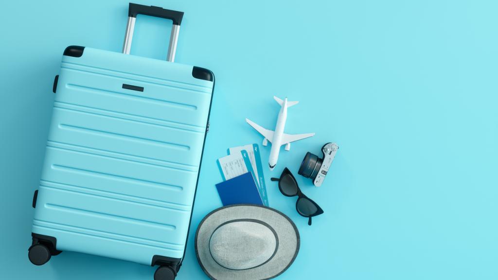 7 productos imprescindibles para irte de viaje