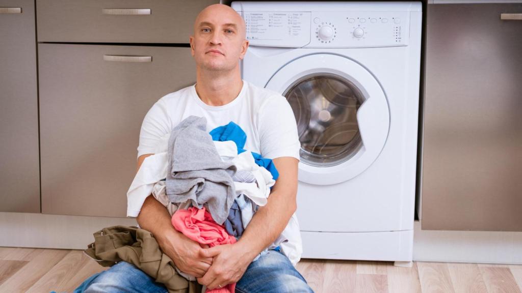 Lo siento, bromas de internet: en A Coruña no se puede poner la lavadora tras las 21:30