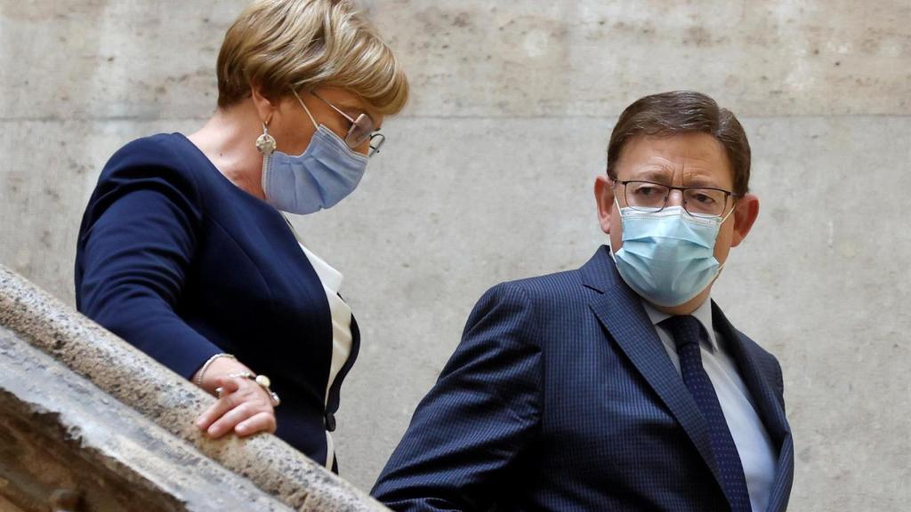 Ximo Puig junto a la consellera de Sanidad, Ana Barceló.