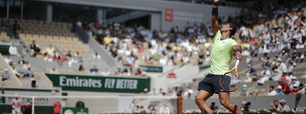 Rafa Nadal, durante su duelo contra Diego Schwartzman en Roland Garros 2021