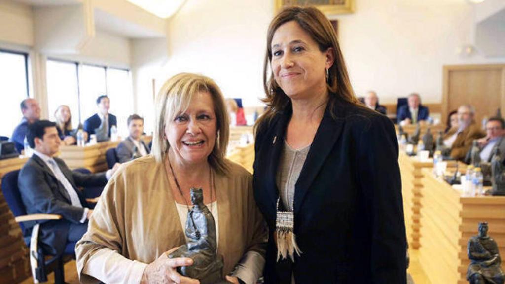 Amparo Messía junto a Rosa Romero en una imagen de archivo