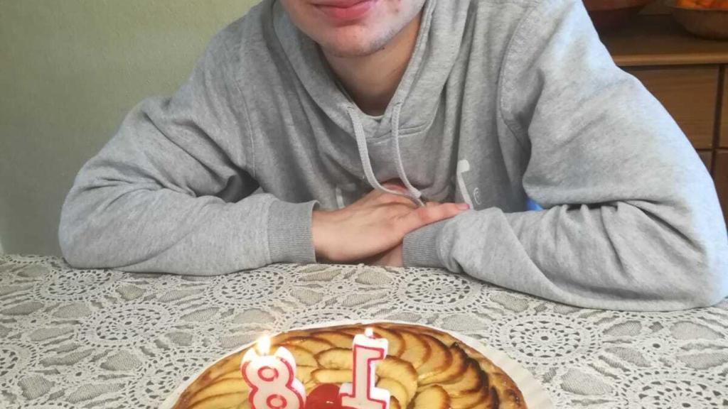 Fernando cuando cumplió la mayoría de edad.