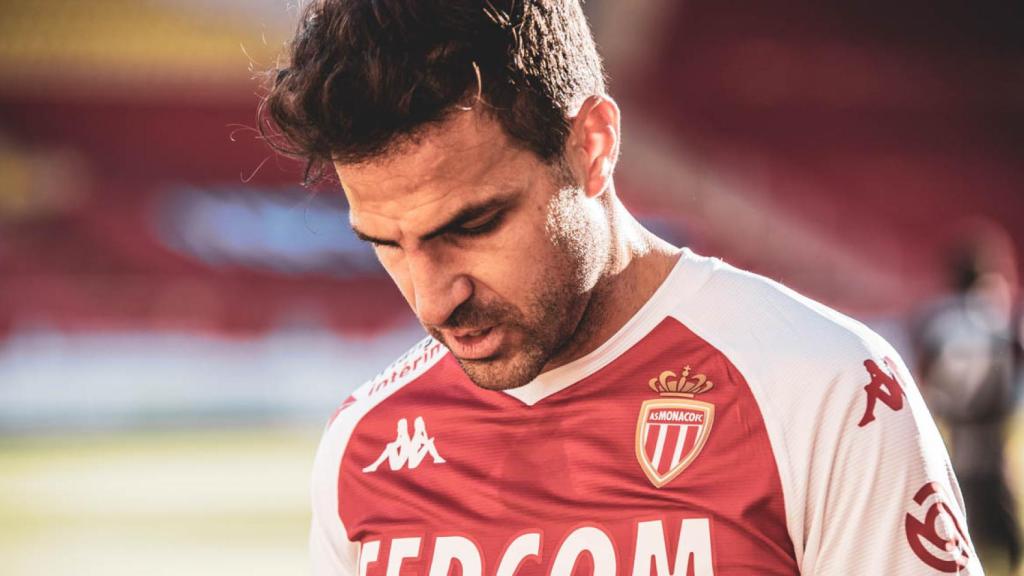 Cesc Fábregas durante un partido con el AS Monaco
