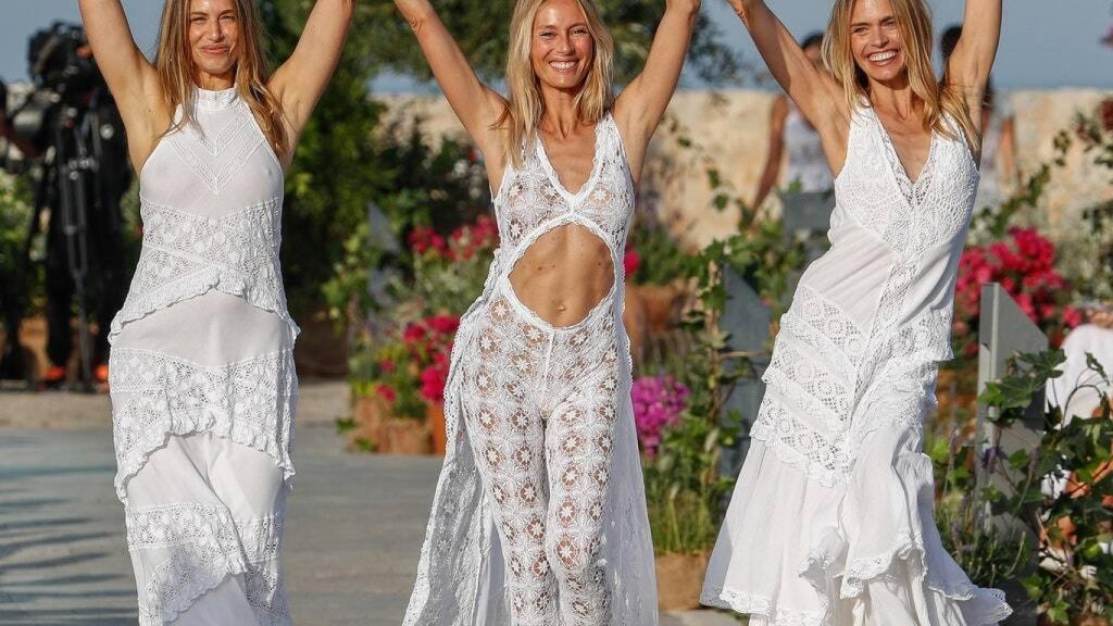 La moda Adlib de Ibiza celebra sus 50 años sobre la pasarela.