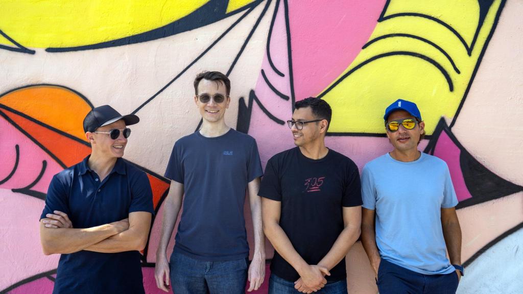 Parte de equipo de QuikNode.