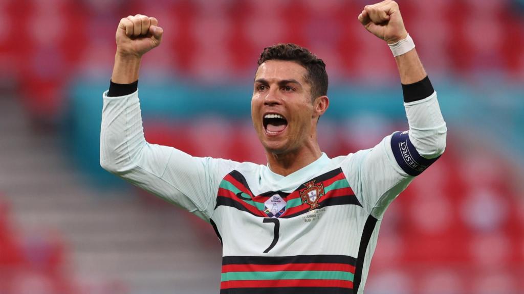 Cristiano Ronaldo celebra un gol con la selección de Portugal en la Eurocopa 2020