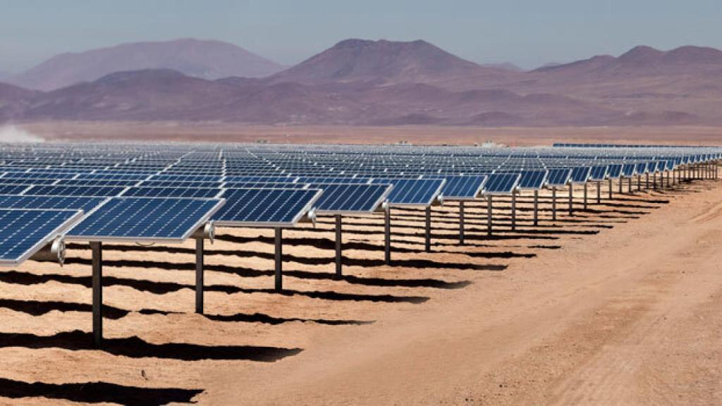 Paneles solares en una instalación de Solarpack.