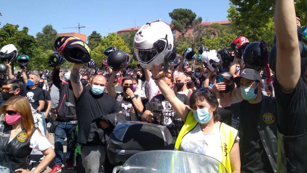 Moteros durante la manifestación del pasado 13 de junio.