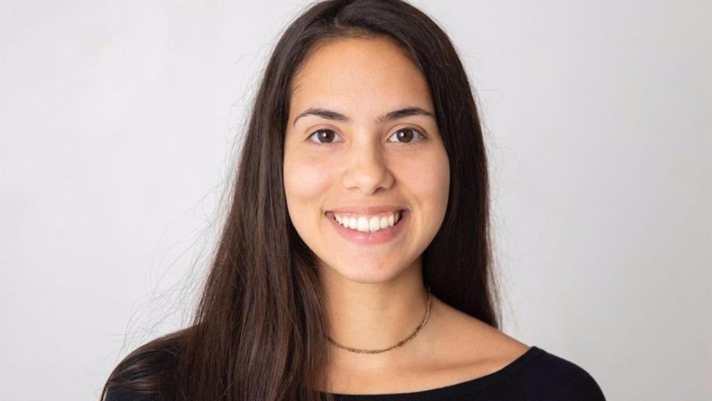 Stephanie Gómez, joven de 25 años de Carballo (A Coruña) nominada a un Emmy