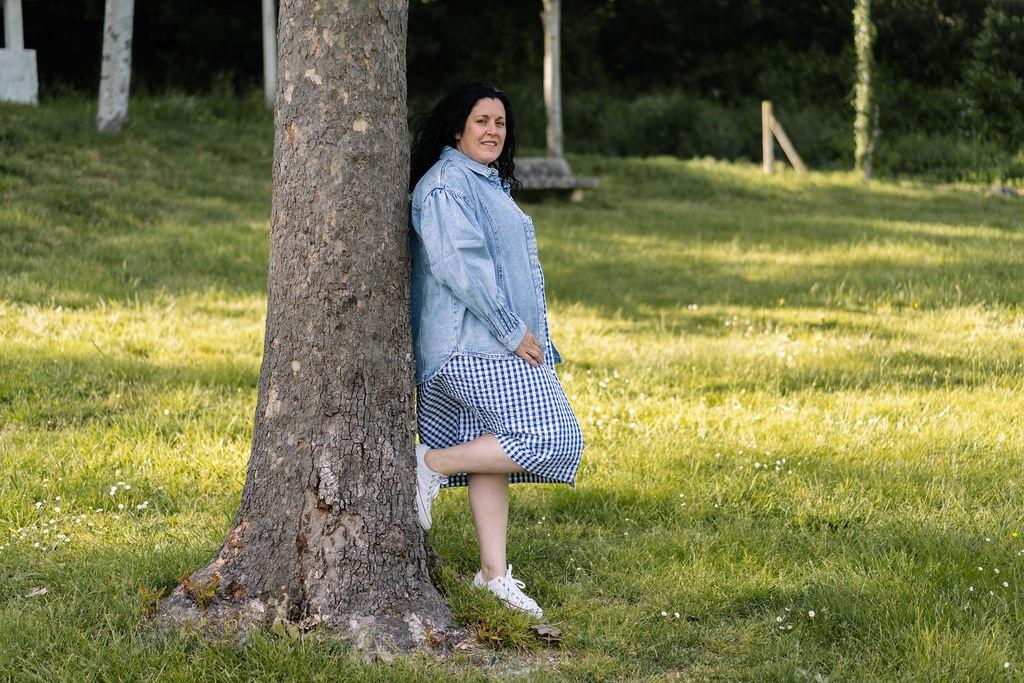 Una modelo posa con prendas de Eira Clothes (Cedida).