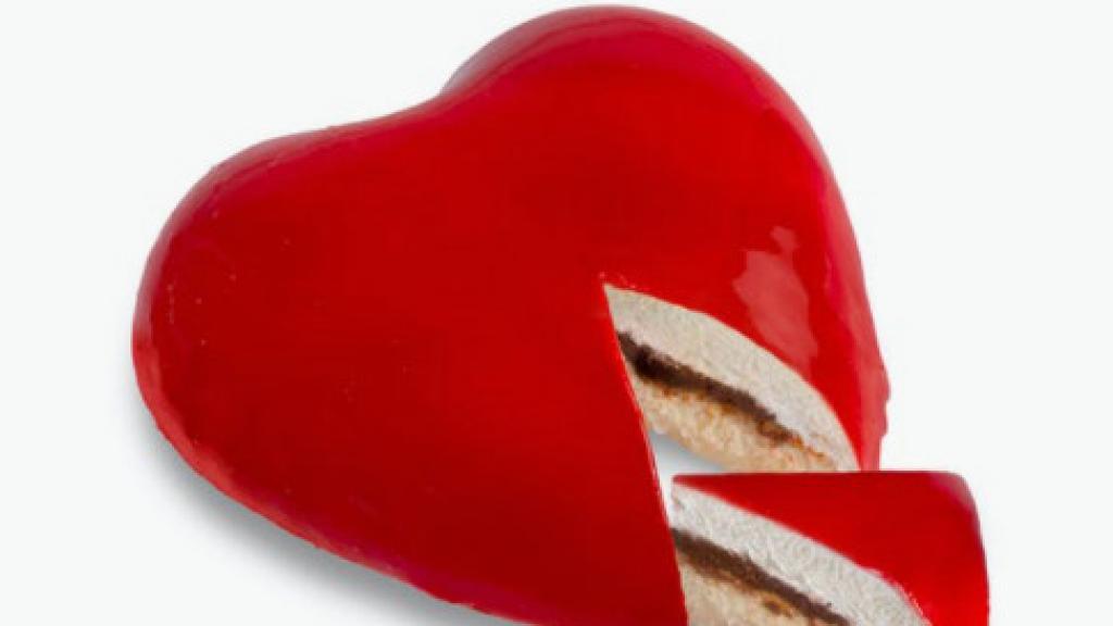 Tarta corazón rellena