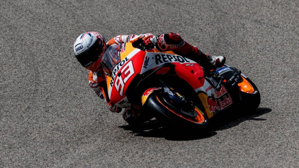 Marc Márquez traza una curva en el GP de Alemania