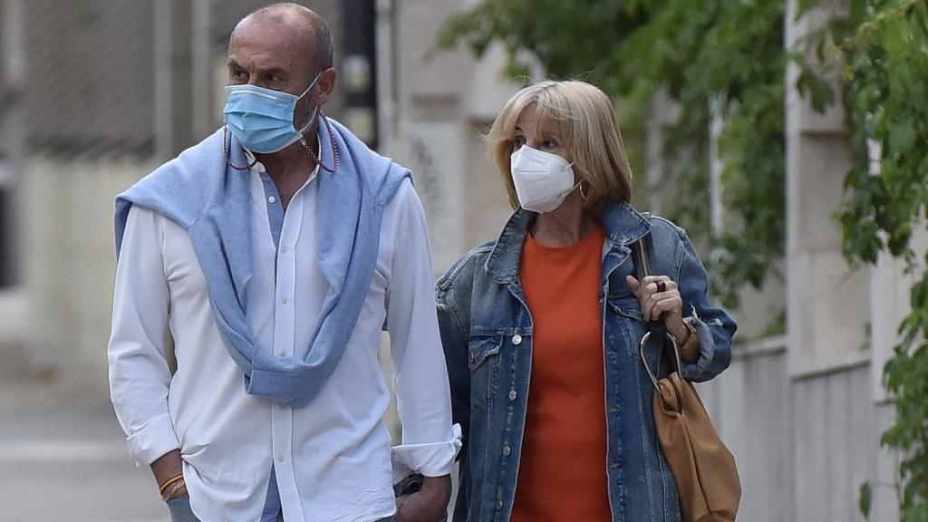 Manolo Ximénez de Cisneros junto a su esposa.
