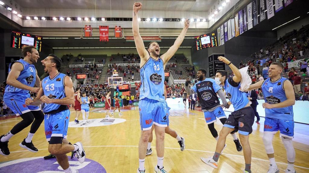 Lugo vuelve a la élite del baloncesto nacional: El Río Breogán asciende a la ACB