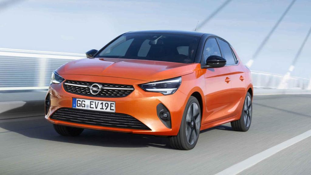 Audi solo lanzará coches eléctricos en 2026; las marcas que dicen adiós al diésel y la gasolina