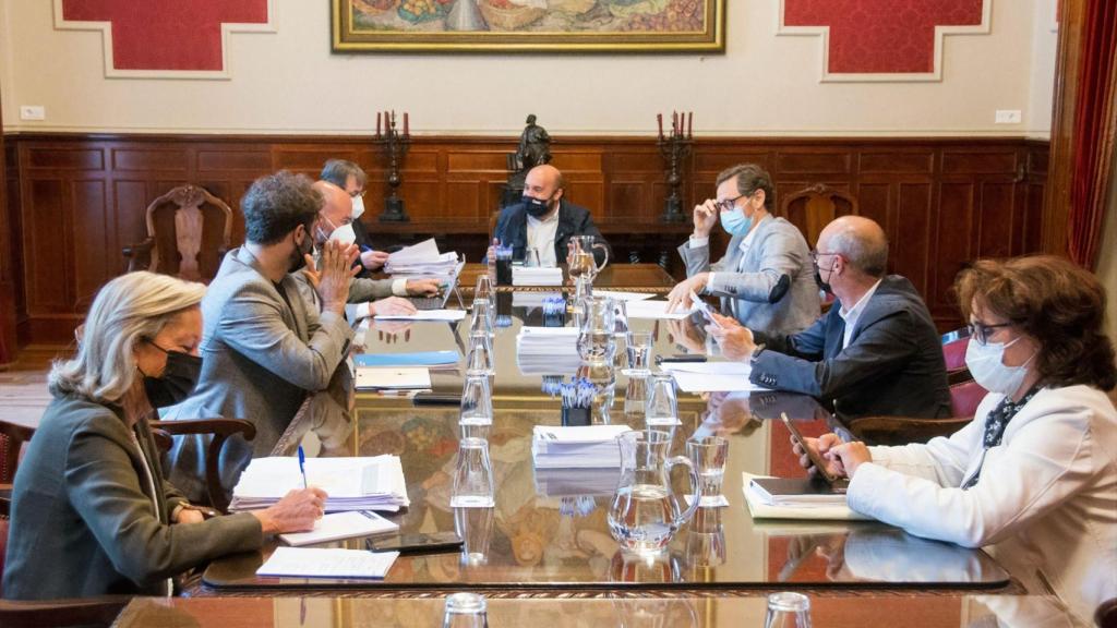 Comisión de Facenda.