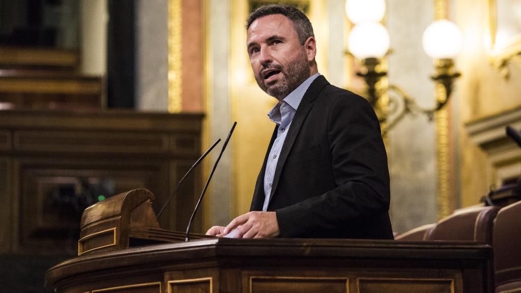 El diputado de Ciudadanos, Guillermo Díaz Gómez interviene en una sesión plenaria en el Congreso de los Diputados.