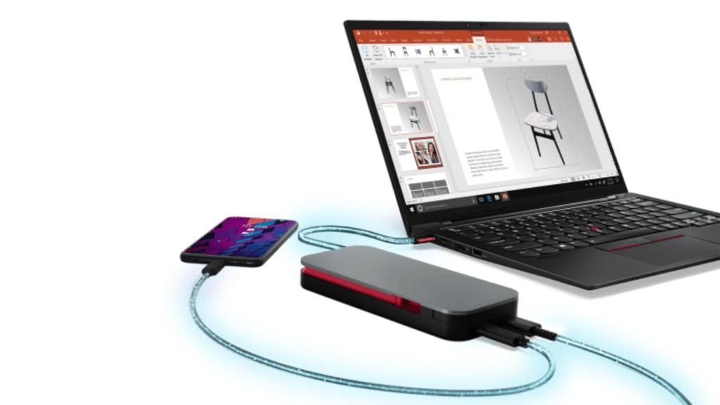 Uno de los nuevos cargadores portátiles de Lenovo.