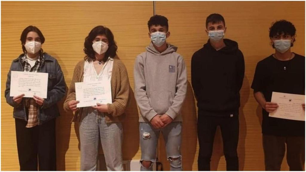 Alumnos de Ferrol en el primer puesto de la Olimpiada.