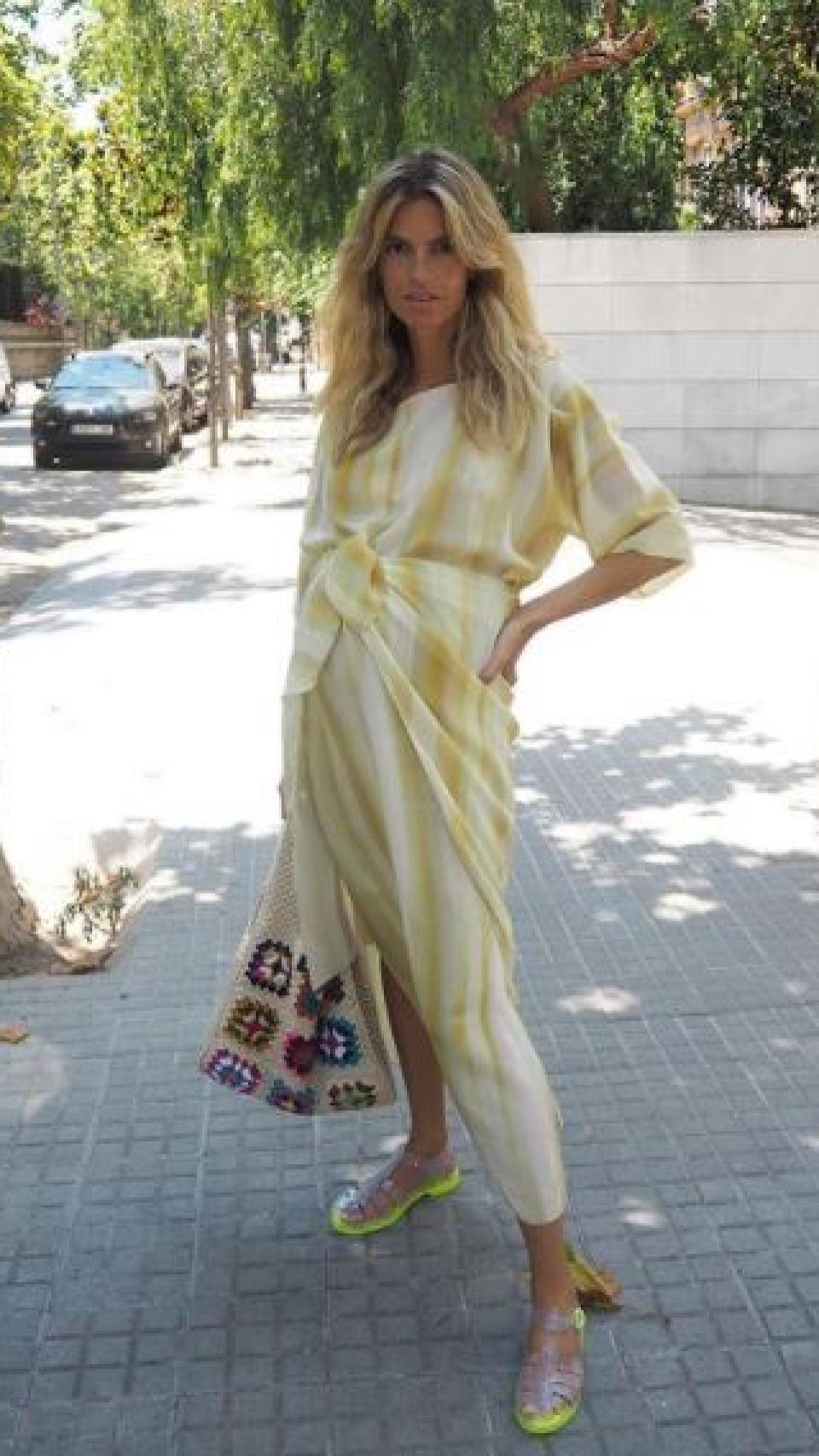 Patricia Sañés, con bolso de 'patchwork'.