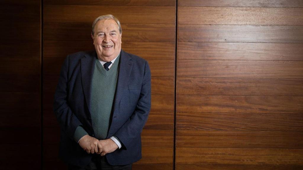 Jerónimo Saavedra también 'salió del armario' para confesar su condición de masón.