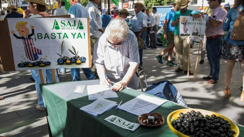Imagen de archivo de una protesta de Asaja contra los aranceles de Trump.