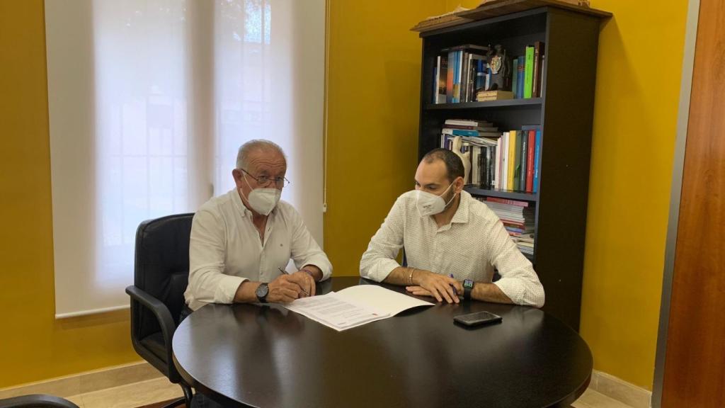 Sebastián Cañadas, alcalde de Mutxamel, anuncia el plan para aplicar la Agenda 2030.