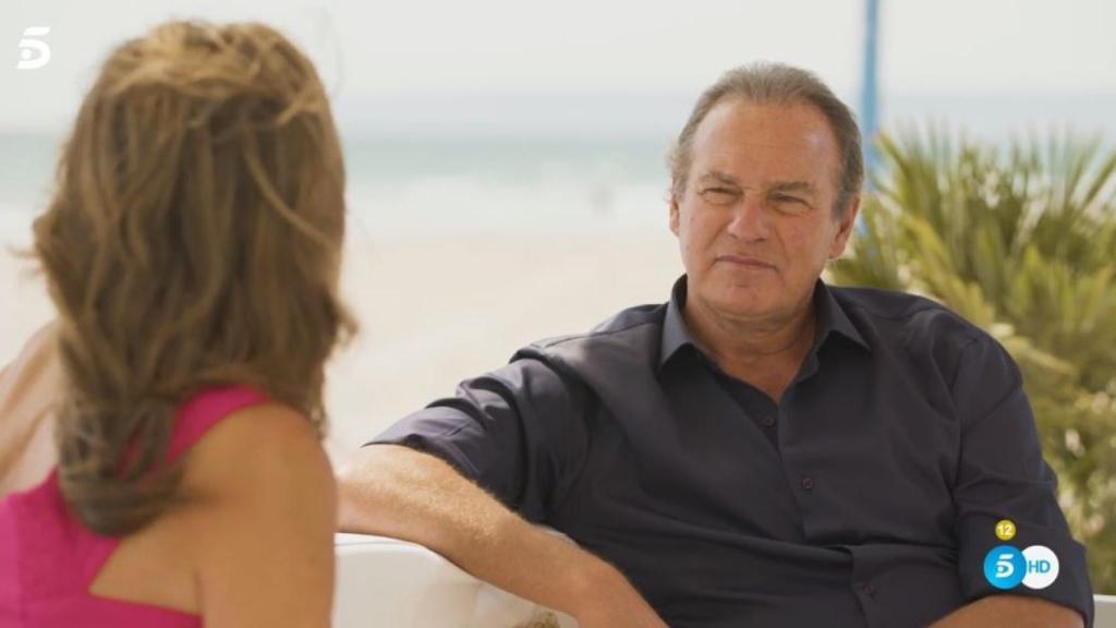 Bertín Osborne emocionado escuchando a Paz Padilla.