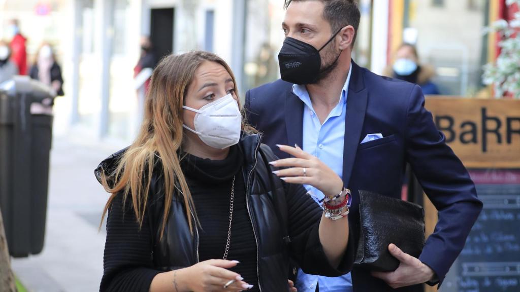 Antonio David Flores y su hija, Rocío, en las calles de Madrid.