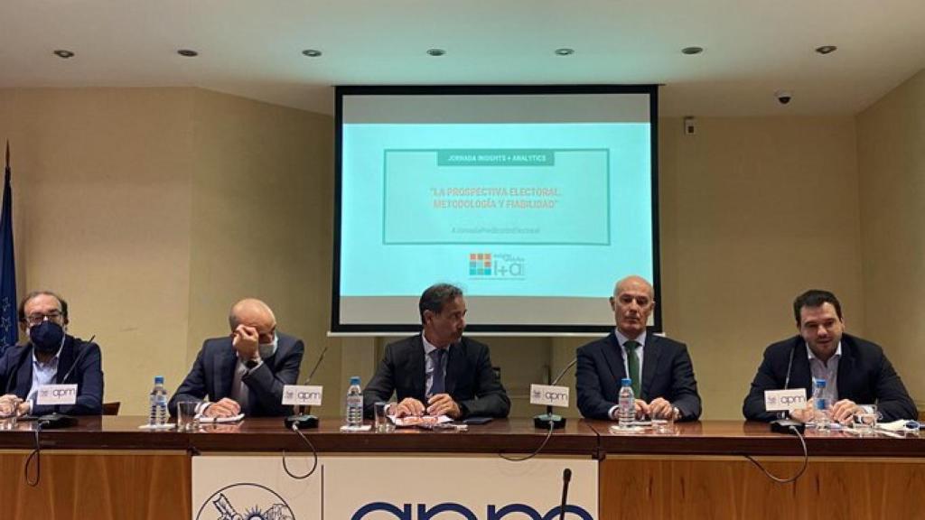 Los directores de las principales empresas encuestadoras electorales de España durante el coloquio organizado por Insights + Analytics España.