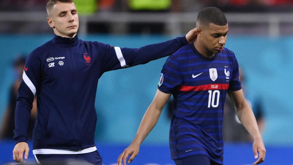 Mbappé se retira del campo tras la derrota de Francia ante Suiza